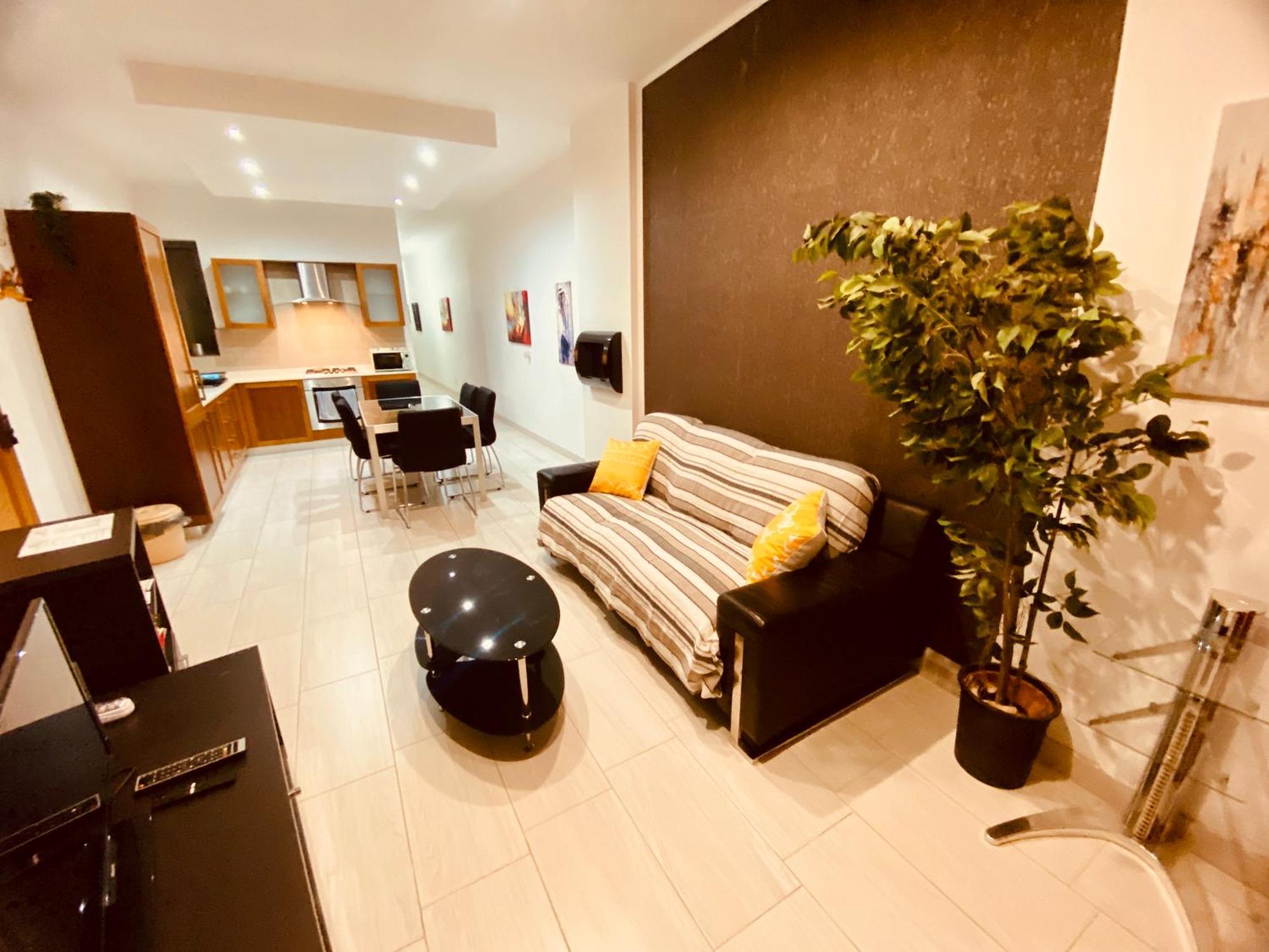 סיינט פול ביי Bugibba Central Modern Apartment מראה חיצוני תמונה